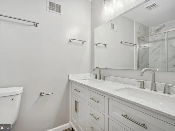 10205 Provincetown Ct, Fairfax, VA 22032