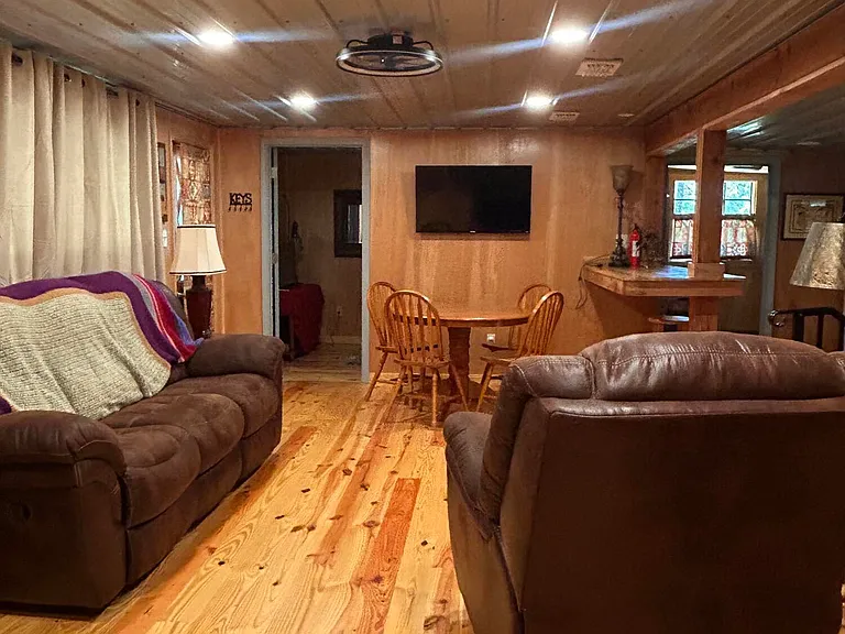 2881 Wire Rd E #A — Photo 4