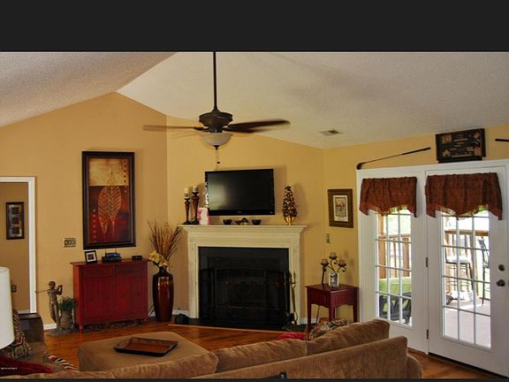 3rd image of 761 Loblolly Dr SW