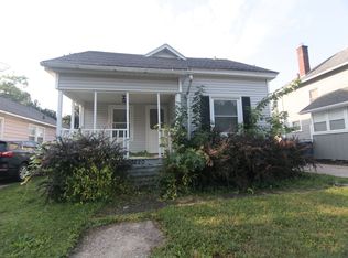 3220 17th Ave, Rock Island, IL