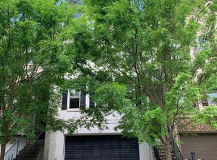 21 Oakhurst Common Dr, Decatur, GA 30030