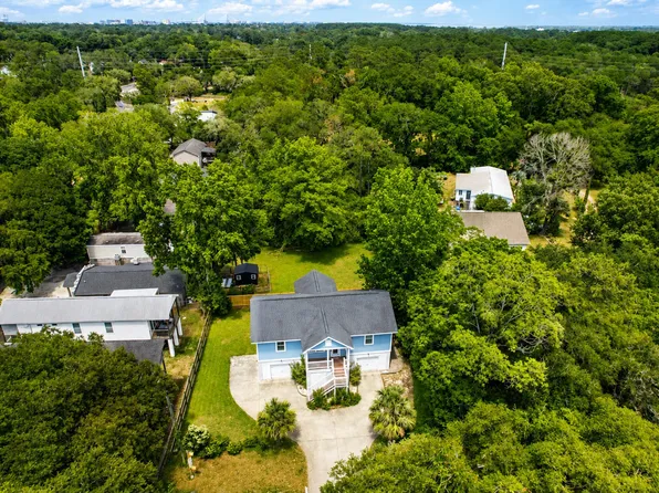 710 Riverland Dr, Charleston, SC 29412