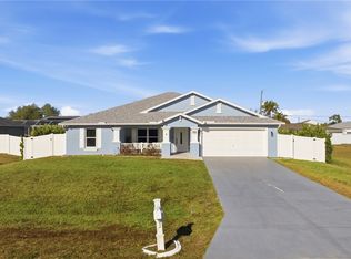 1112 SW 9th Ct, Cape Coral, FL 33991