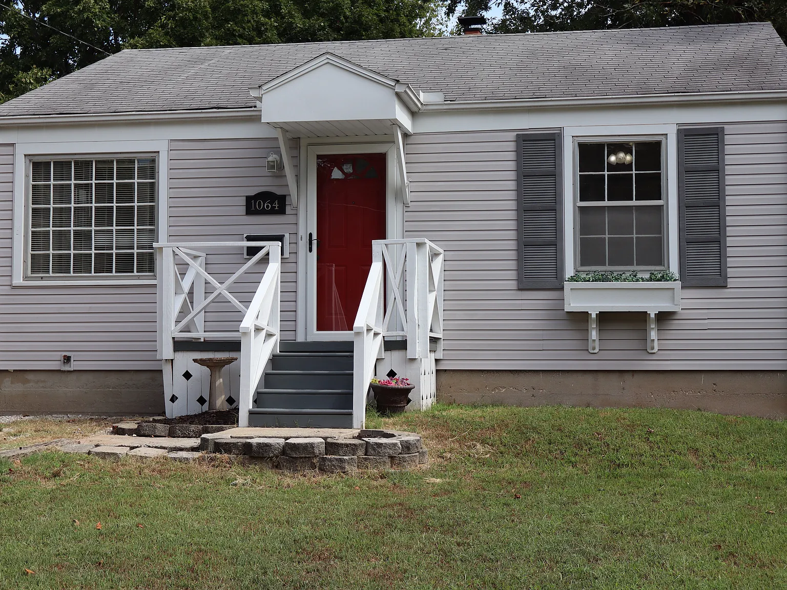 2 bed, 775 sqft, $1,075 — Photo 2