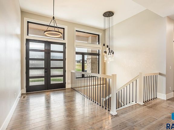 3rd image of 7300 E Gray Eagle Cir