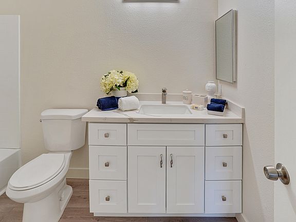5th image of 74398 Myrsine Ave #74398
