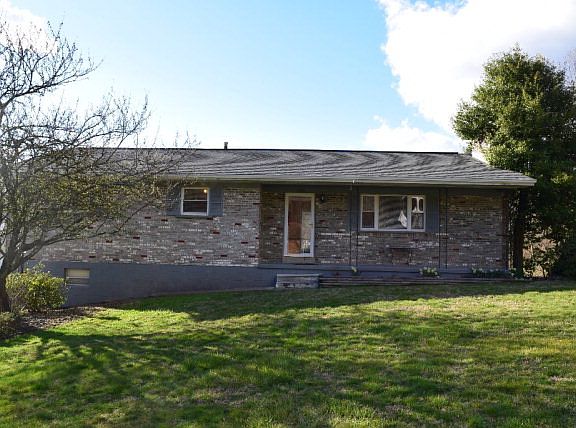 2nd image of 156 Pleasant Dr