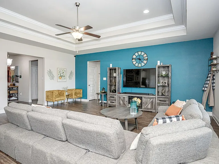 10630 Harvest Dr — Photo 5