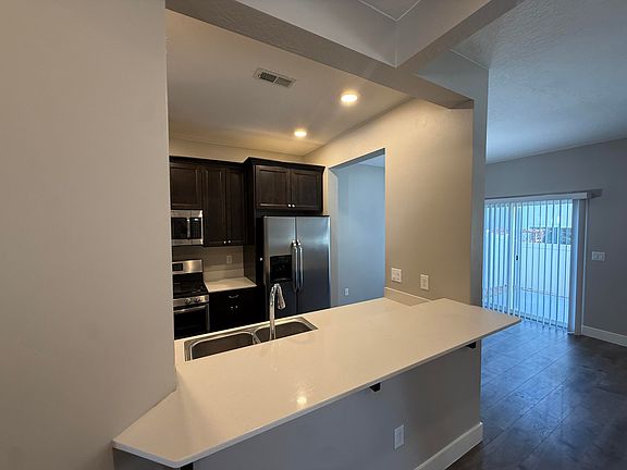 2nd image of 173 E Fiddlers Canyon Rd Unit 49