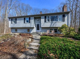 56 Brookwood Rd, Guilford, CT 06437