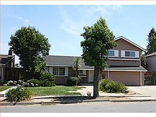 1st image of 2972 Vivian Ln