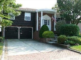3230 Clubhouse Rd, Merrick, NY 11566