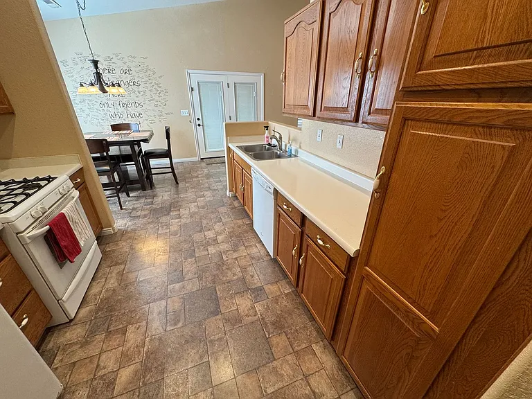 1141 W 360 N #4 — Photo 10