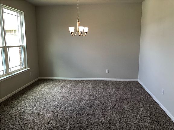 4th image of 17216 Brittle Ln