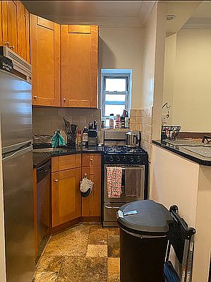 3rd image of 348 E 58th St APT 5C