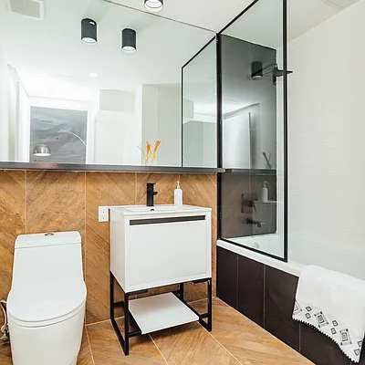 Rented by Nooklyn NYC LLC | media 54