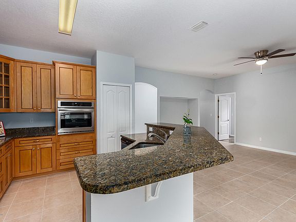 5th image of 581 Dinner St NE