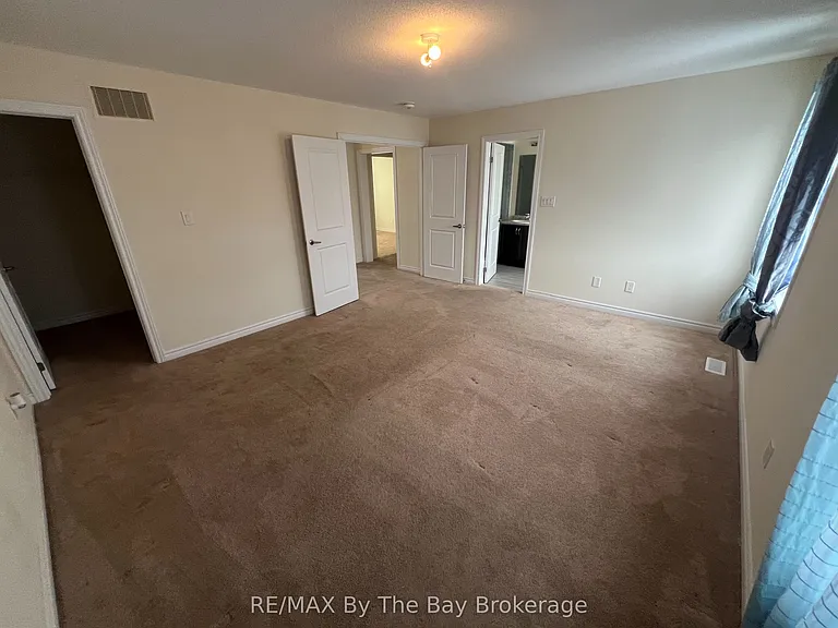 152 Allegra Dr — Photo 12