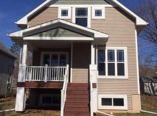 917 E 10th St, Duluth, MN 55805