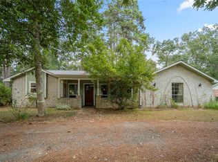 18129 Whispering Pines Dr, Conroe, TX 77302