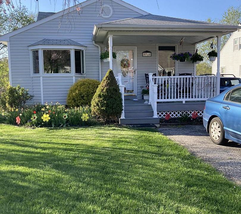 1st image of 9714 Oak Summit Ave