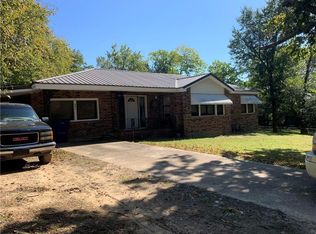 801 S Main St, Muldrow, OK 74948