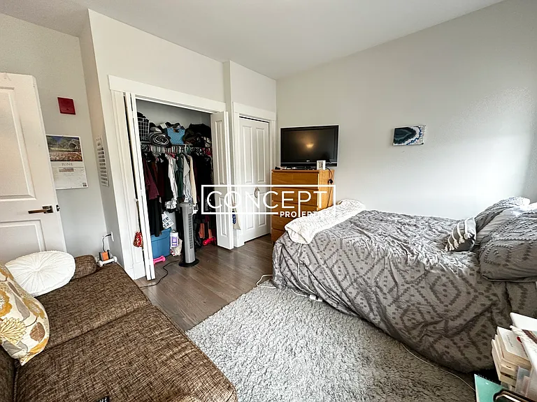 77 Park Dr #14CP — Photo 8