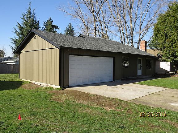 2nd image of 4112 NE 131st Ave
