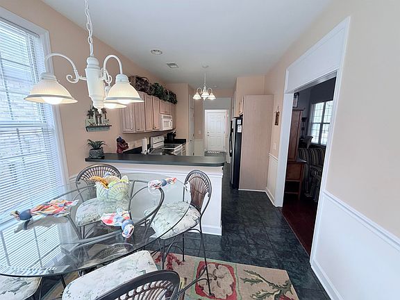 4th image of 2816 S Key Largo Circle