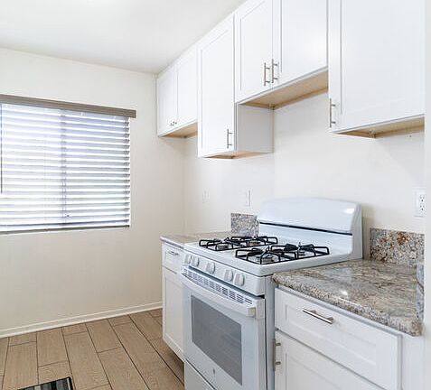 4th image of 3210 Chapman St APT 5