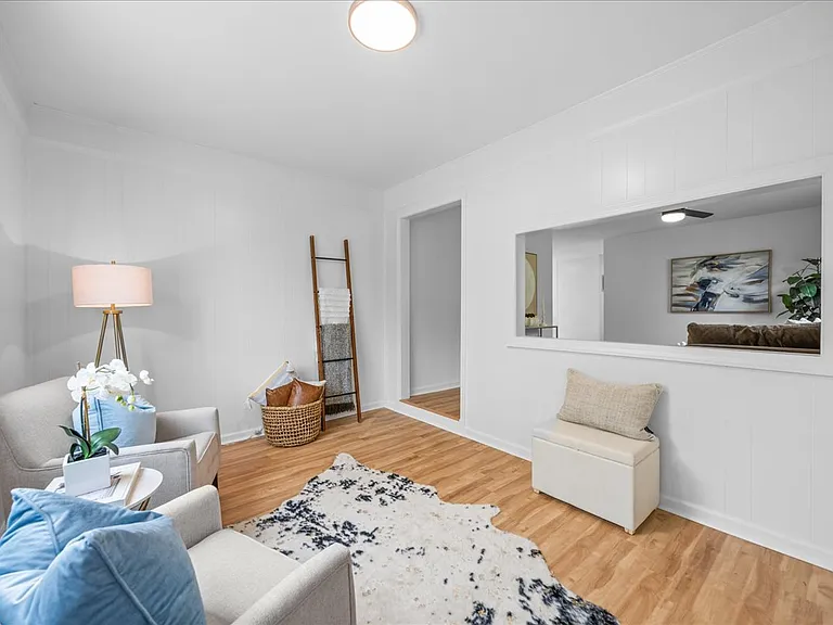 3437 Apache Dr — Photo 3