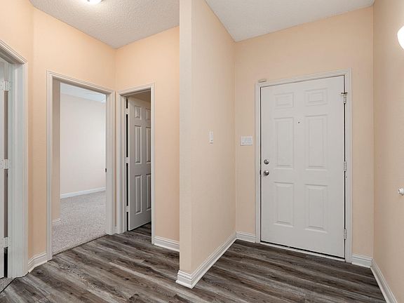 5th image of 4051 Fletcher Dr