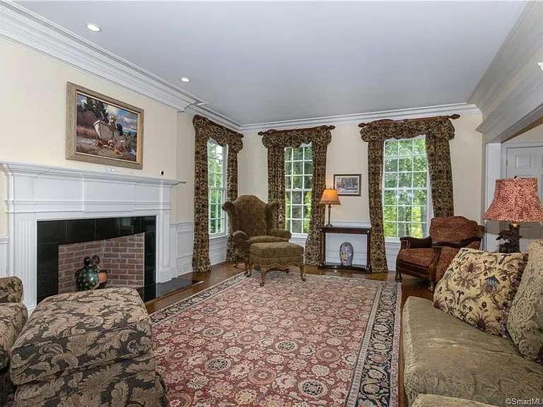 52 Twin Pond Ln — Photo 13