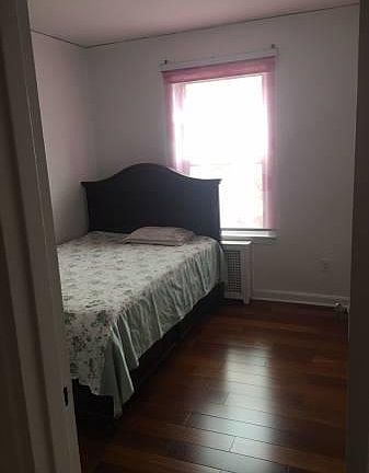 3rd image of 2834 University Ave