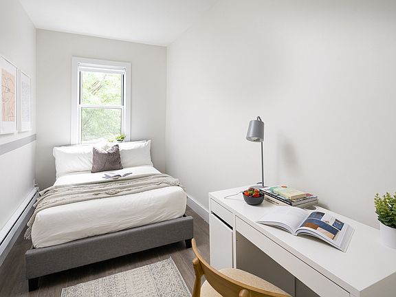 5th image of 107 S 3rd St APT 3A
