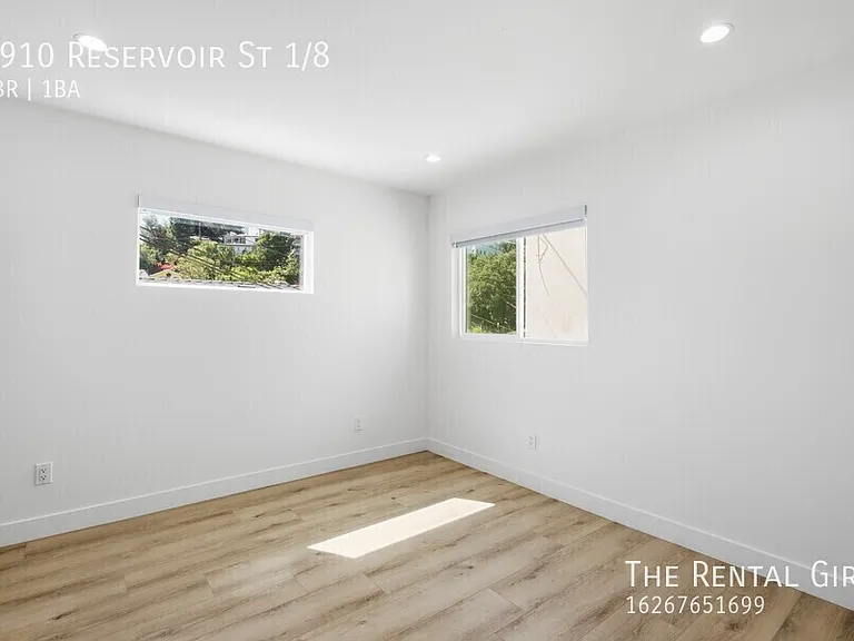 2910 Reservoir St #1/8 — Photo 9