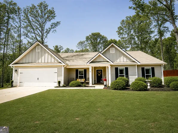 85 Westwood St, Danielsville, GA 30633
