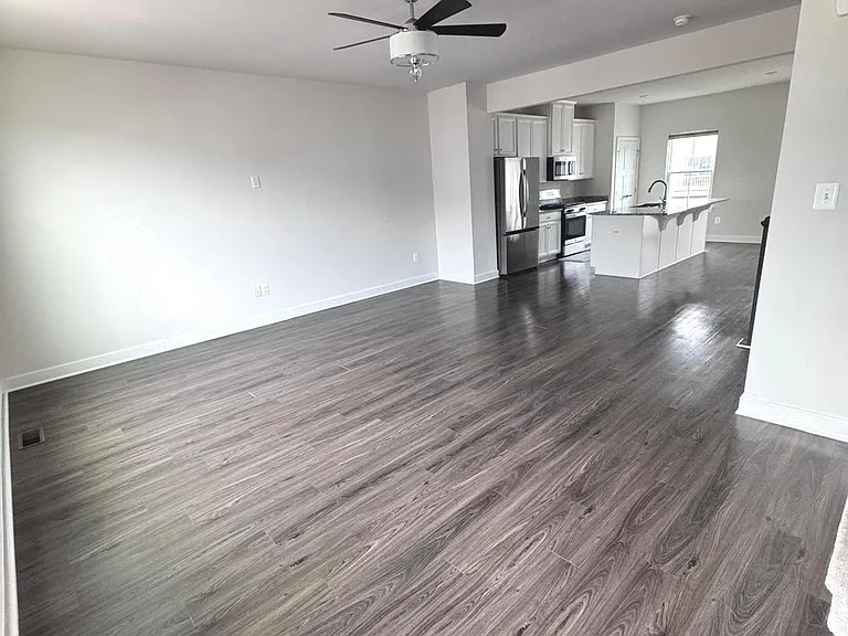 118 Twinleaf Way — Photo 13