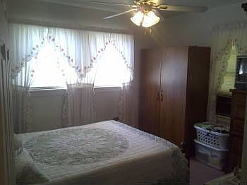 2nd image of 2411 Marroit Rd