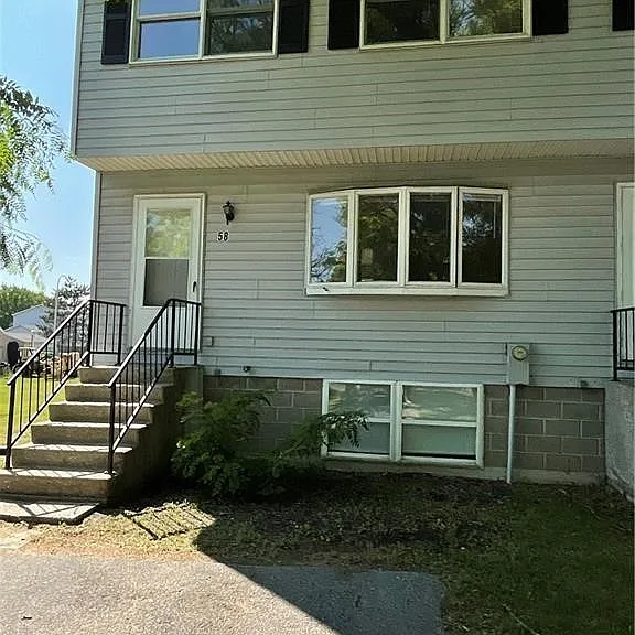 58 Duke St #58 — Photo 4