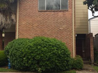 1909 Courtney Lane Dr, Houston, TX 77042