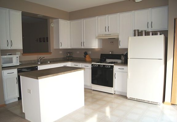 4th image of 7010 Creekside Dr