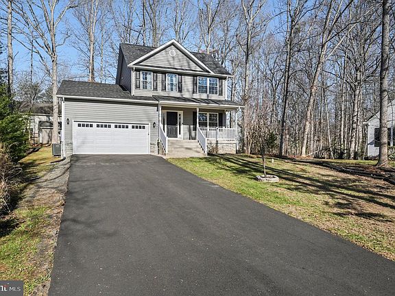 3rd image of 117 Butler Cir