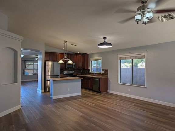 5th image of 2174 N Cintino Pl