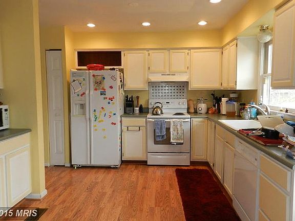 5th image of 209 Wyatt Dr