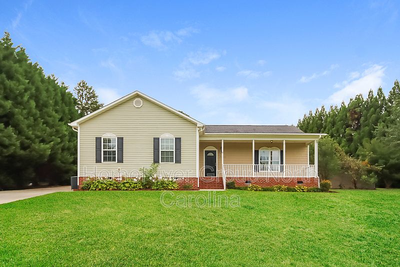 1st image of 7026 Dolphin St