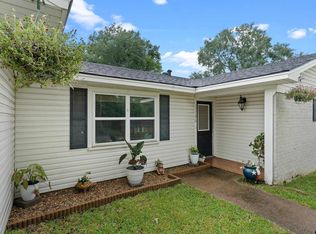 1706 Timberline Dr, Henderson, TX 75654