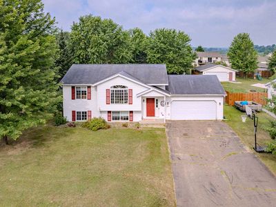 2200 Willow Bend Dr, Merrill, WI, 54452