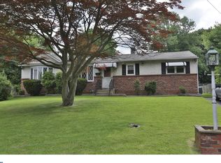 105 Lancaster Pl, Hatboro, PA 19040