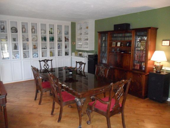 Huge formal dining room!